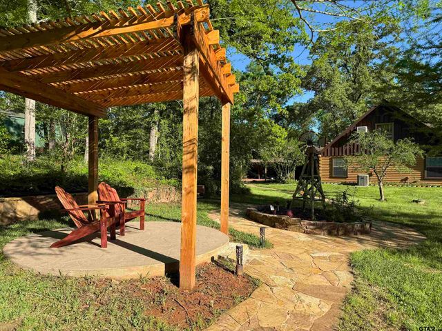 782 Rosie Wady Rd, Gladewater, TX 75647