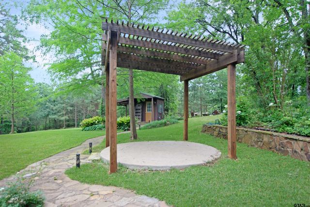 782 Rosie Wady Rd, Gladewater, TX 75647
