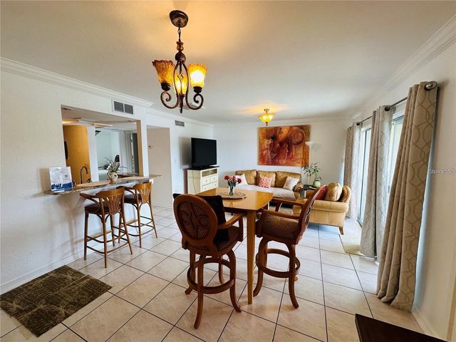 614 ORANGE DRIVE 200, Altamonte Springs, FL 32701