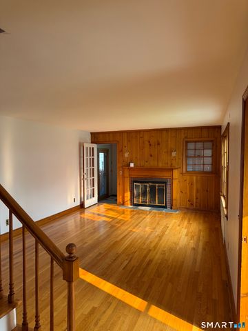 25 Ludlow Manor, Norwalk, CT 06855
