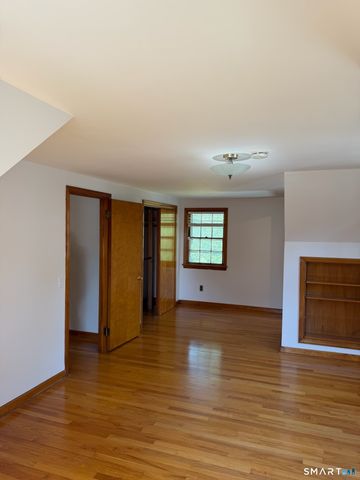 25 Ludlow Manor, Norwalk, CT 06855