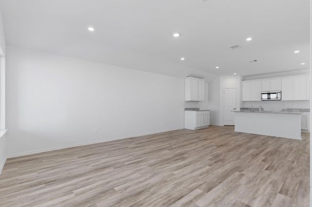 1018 Blue Stone Drive, Beasley, TX 77417