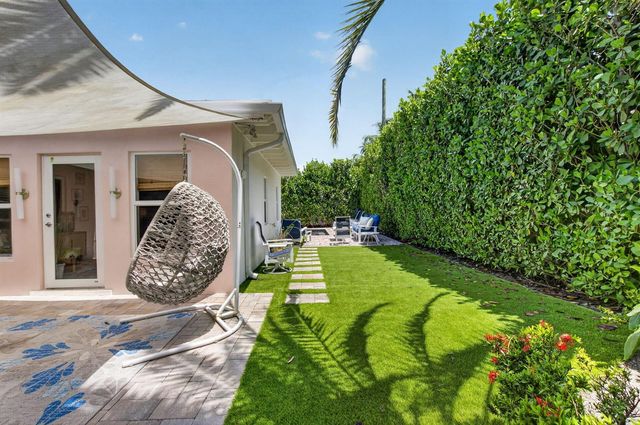 1501 Dale Lane, Delray Beach, FL 33444
