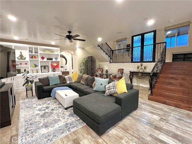 4149 Barrett Rd, Los Angeles, CA 90032