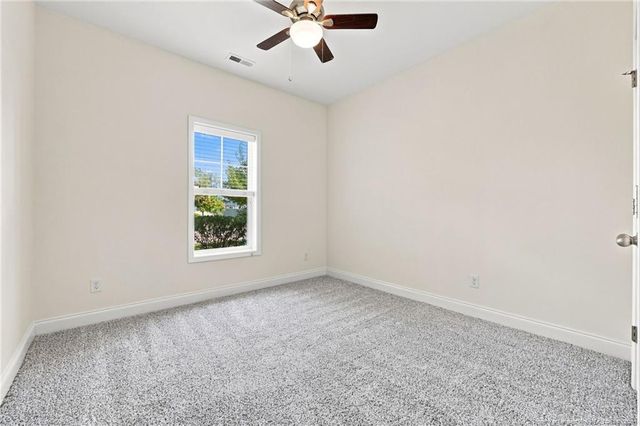 634 Collinwood Drive, Raeford, NC 28376