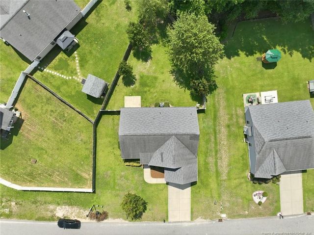 634 Collinwood Drive, Raeford, NC 28376