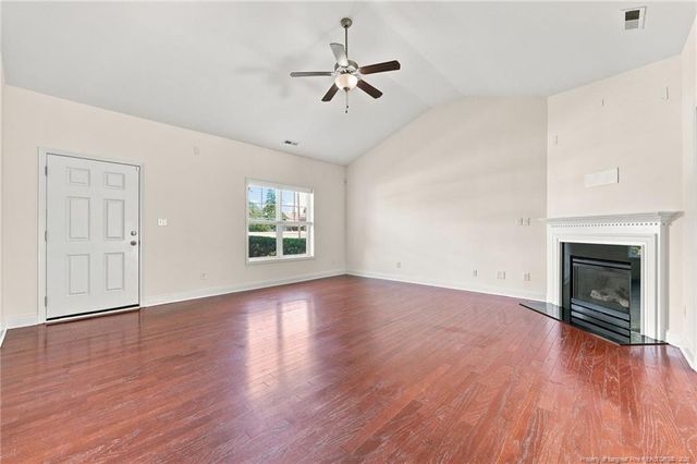 634 Collinwood Drive, Raeford, NC 28376