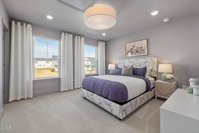 2109 Saunders Farm Drive, Willow Springs, NC 27592