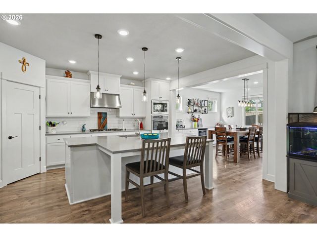13803 Nw 55th Ave, Vancouver, WA 98685