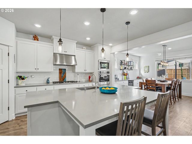 13803 Nw 55th Ave, Vancouver, WA 98685