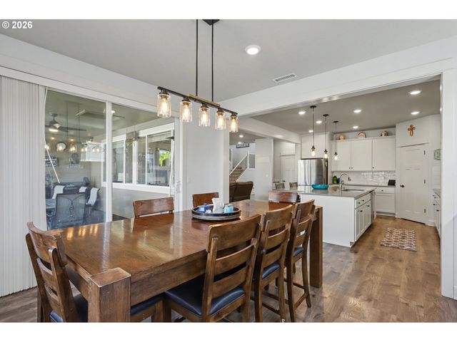 13803 Nw 55th Ave, Vancouver, WA 98685