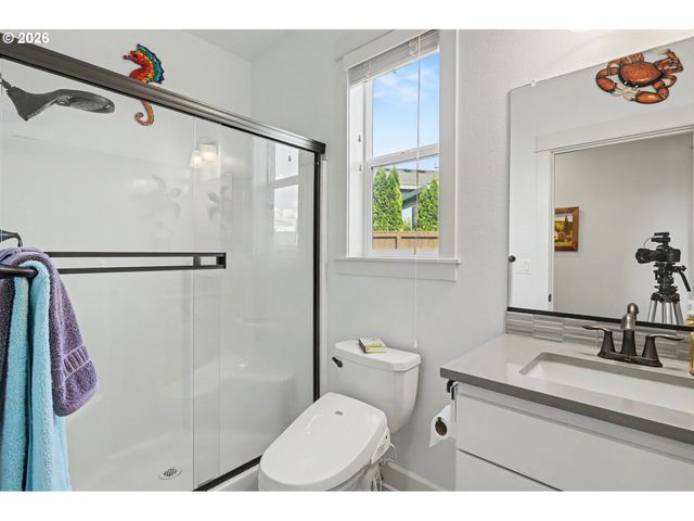 13803 Nw 55th Ave, Vancouver, WA 98685