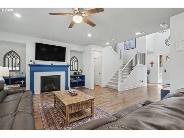 13803 Nw 55th Ave, Vancouver, WA 98685