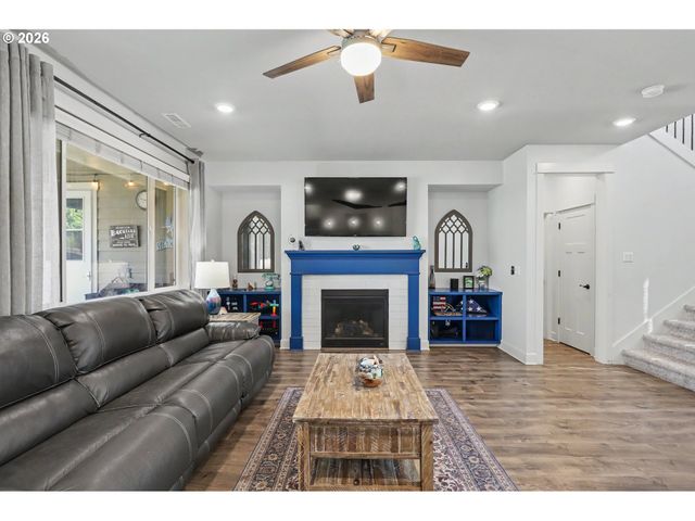 13803 Nw 55th Ave, Vancouver, WA 98685