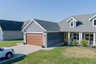 17224 Palazzo Drive, St Joseph, MO 64505