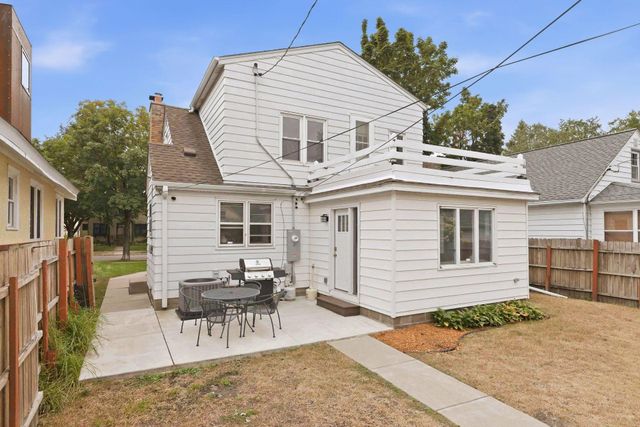2129 Hartford Avenue, Saint Paul, MN 55116