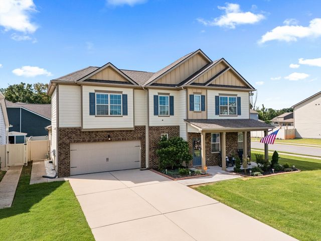 6633 Tulip Tree Dr, Murfreesboro, TN 37128
