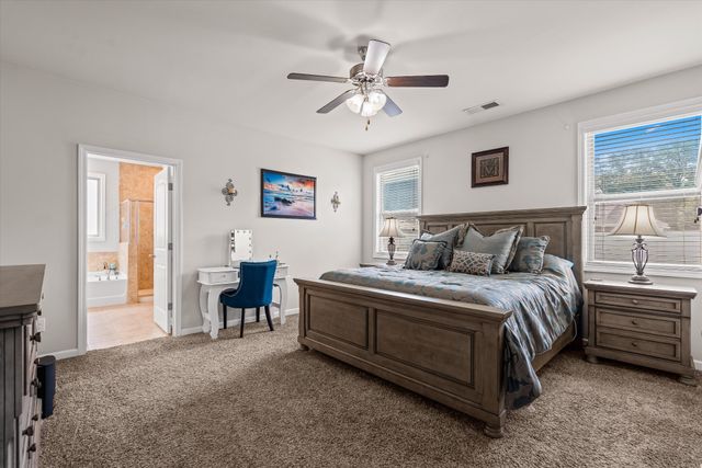 6633 Tulip Tree Dr, Murfreesboro, TN 37128