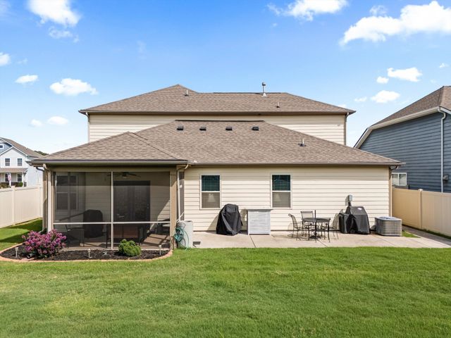6633 Tulip Tree Dr, Murfreesboro, TN 37128