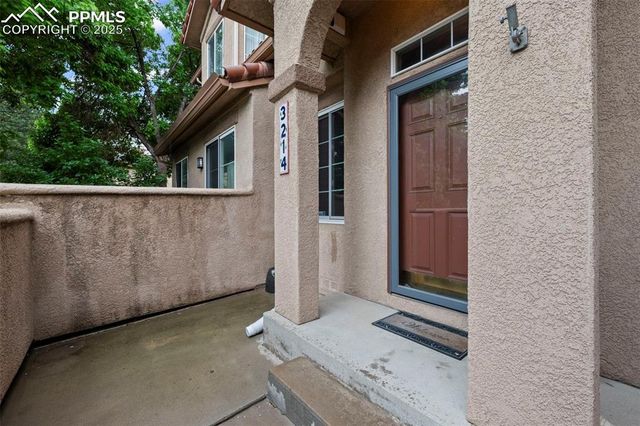 3214 Apogee View, Colorado Springs, CO 80906