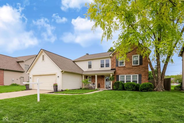 230 Wyndotte Drive, Carmel, IN 46032