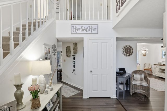 230 Wyndotte Drive, Carmel, IN 46032