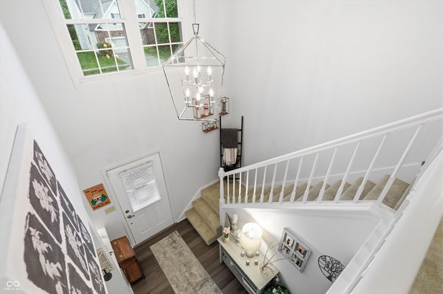 230 Wyndotte Drive, Carmel, IN 46032