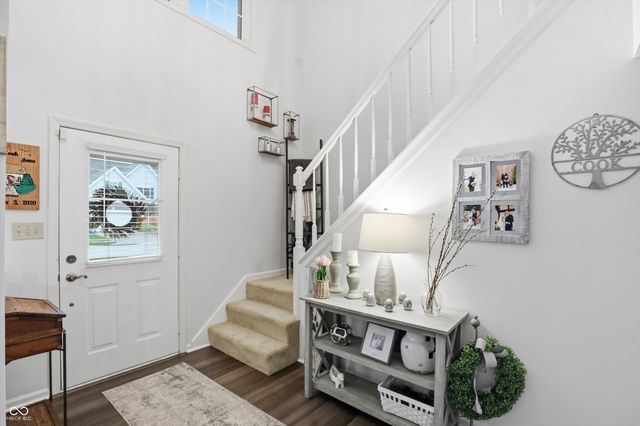 230 Wyndotte Drive, Carmel, IN 46032