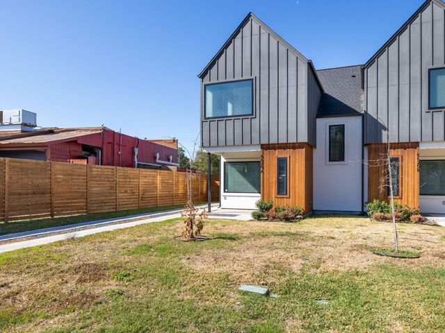 6620 Isabelle DR A, Austin, TX 78752