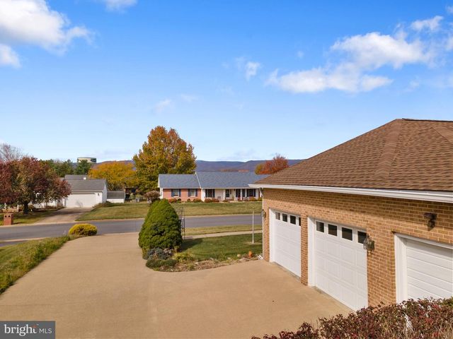 418 EPARD LN, Woodstock, VA 22664