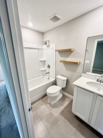 150 Silver Fern Dr, St Augustine, FL 32086