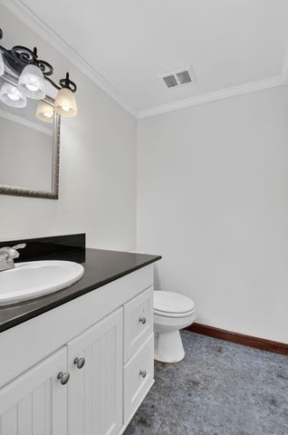 200 Waterway Drive S, Lantana, FL 33462