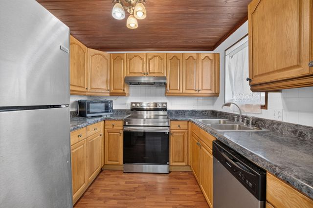200 Waterway Drive S, Lantana, FL 33462