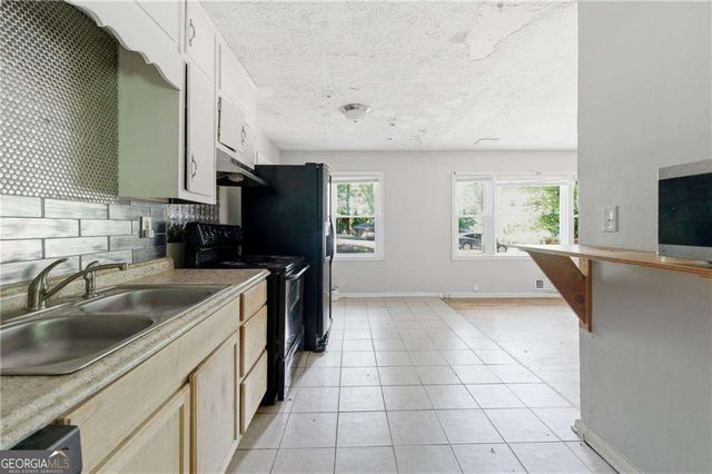 3166 Sandusky Drive, Decatur, GA 30032