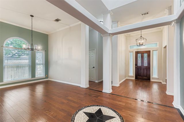 711 DOGWOOD TRL, Cedar Park, TX 78613