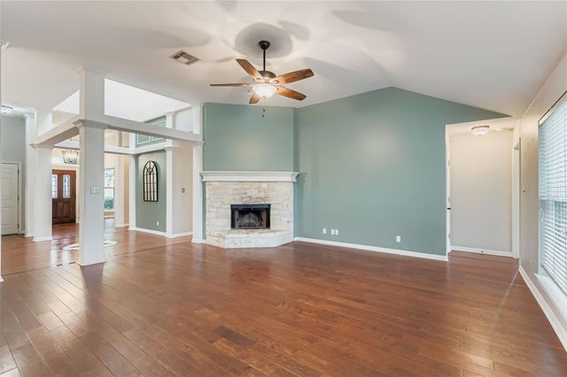 711 DOGWOOD TRL, Cedar Park, TX 78613