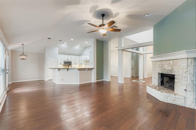 711 DOGWOOD TRL, Cedar Park, TX 78613