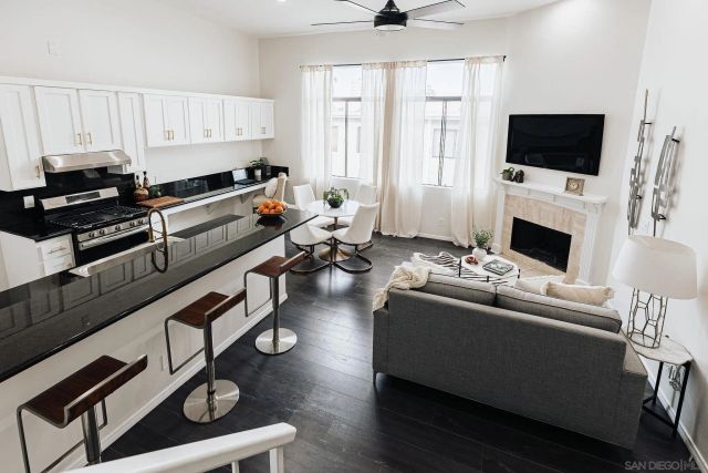 4652 Don Lorenzo Dr A, Los Angeles, CA 90008