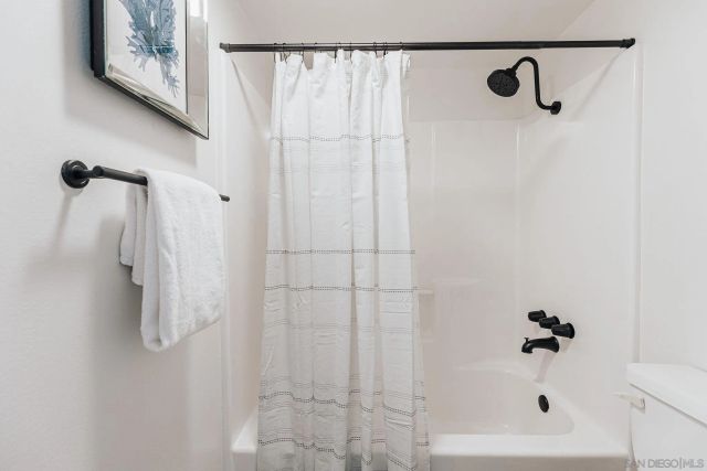 4652 Don Lorenzo Dr A, Los Angeles, CA 90008