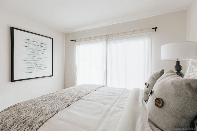 4652 Don Lorenzo Dr A, Los Angeles, CA 90008