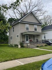 88 Thorpe Street, Pontiac, MI 48341