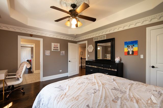 1139 James Peter Court, Darien, IL 60561