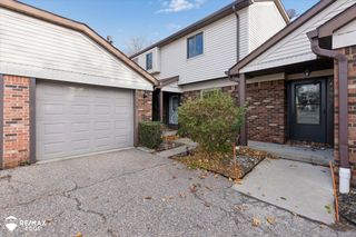 8492 Pepper Ridge Drive, Grand Blanc, MI 48439