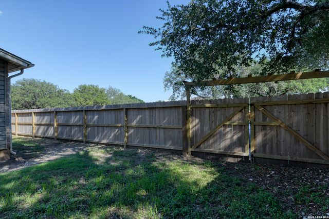 4963 TIMBER TRACE ST, San Antonio, TX 78250
