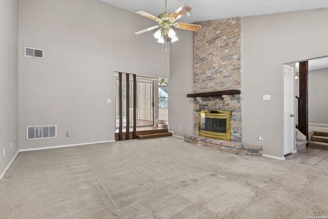 4963 TIMBER TRACE ST, San Antonio, TX 78250