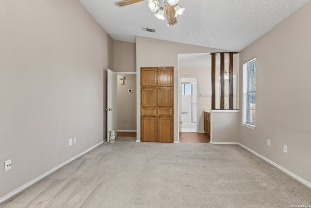 4963 TIMBER TRACE ST, San Antonio, TX 78250