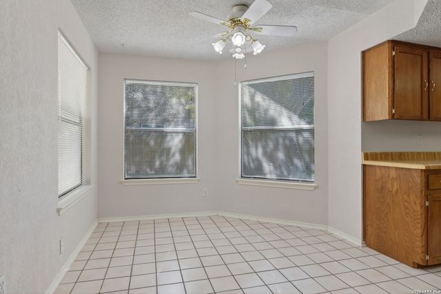 4963 TIMBER TRACE ST, San Antonio, TX 78250