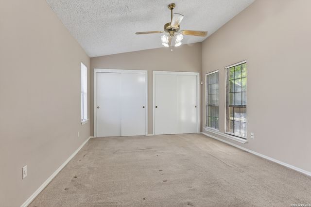 4963 TIMBER TRACE ST, San Antonio, TX 78250