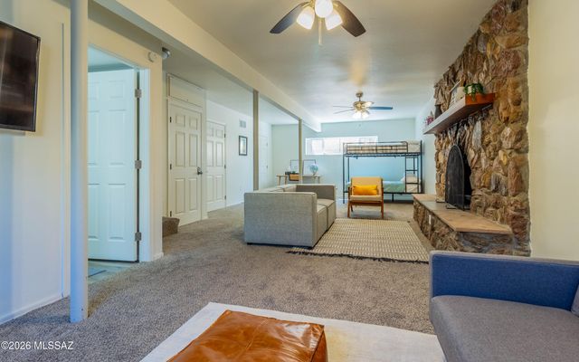 45 N Melrose Avenue, Tucson, AZ 85745