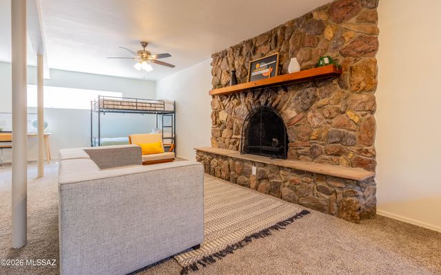 45 N Melrose Avenue, Tucson, AZ 85745